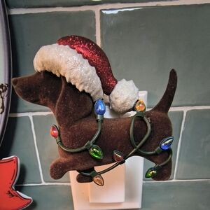 Plush Dachshund Night Light with Festive Santa Hat and Multi-Colored Bulb String